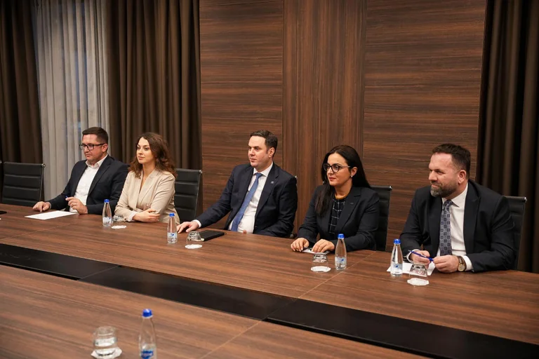 Abdixhiku meets rapporteur for Kosovo in European Parliament, urges support for Kosovo