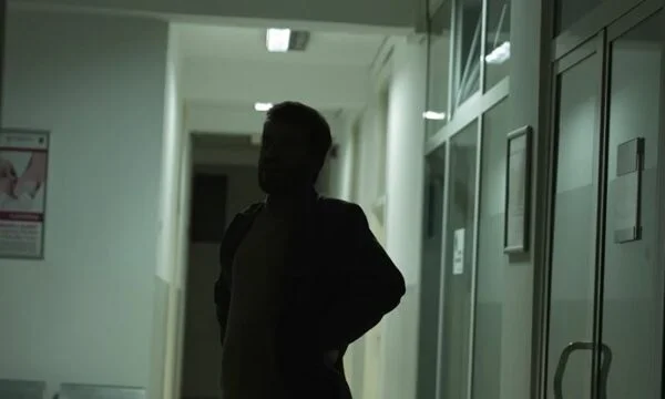 “Qu'est-ce qui a à voir avec un examen médical d'un an”, Abdixhik publie la vidéo qui ironise avec l'état de santé