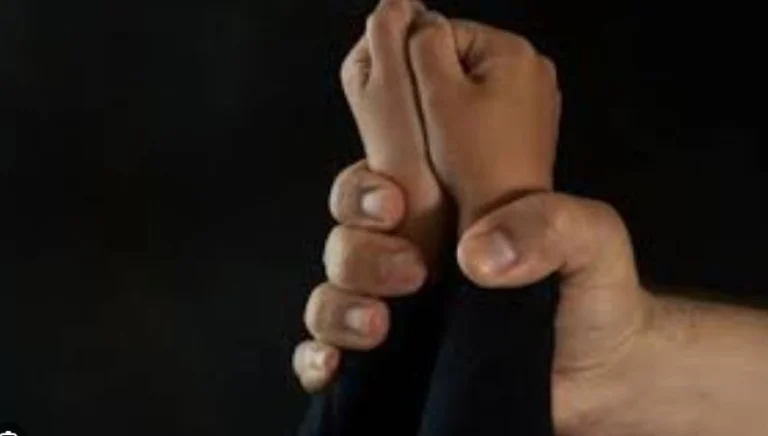 Two people sexually attack two men at Ferizaj