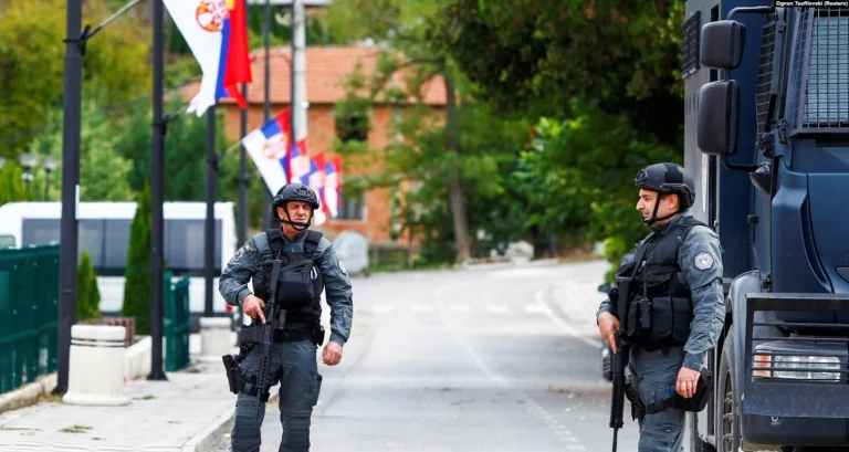 Il n'y a aucune raison de violence “, l'UE appelle la Serbie à s'abstenir de la rhétorique provocatrice, des mesures provocatrices