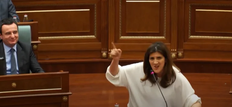 Musliu reacts to Kusari for the night hearing deputies: You've had them in instinct.