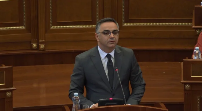 Tahiri: Kampion i tenderëve një burimor është KEK-u
