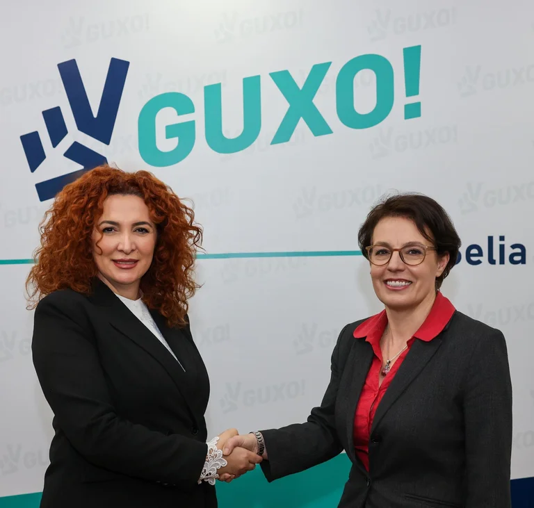 Certificate List Guxo Godet with a free transfer