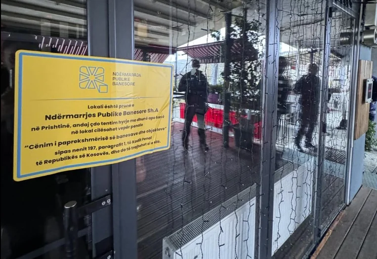 NPB-Event in einigen Einheimischen: Der angesammelte Schnee beträgt ca. 1m Euro!