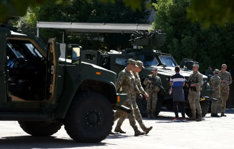 Two Montenegrin soldiers to be suspended who were arrested in Kosovo