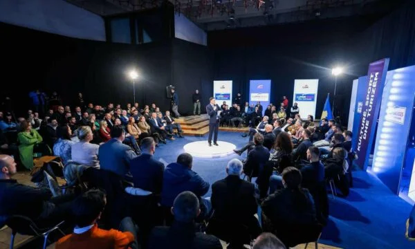 Abdixhiku promete la mayor inversión en la historia deportiva de Kosovo: Estadio Nacional, Palacio Olímpico, Piscina Olímpica