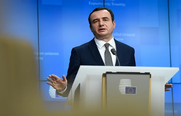 Kurti insta al jefe de la UE a entregar Radociqi a Kosovo