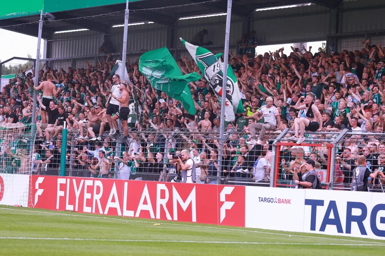 Fans collected one million euros for a few days and saved the German club from default