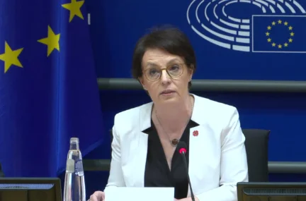 Gerillas au Parlement européen: la Serbie veut l'Europe, seulement l'euro
