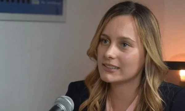 Stradner : Vuciq a des problèmes en Serbie, c'est pourquoi il joue avec la situation au Kosovo