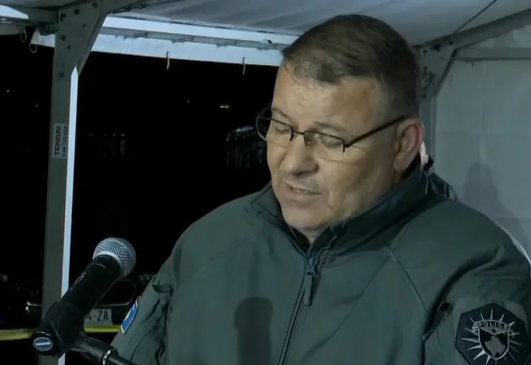 Directeur de la police : 15 à 20 kg d'explosifs ont été utilisés dans l'attaque hier soir.