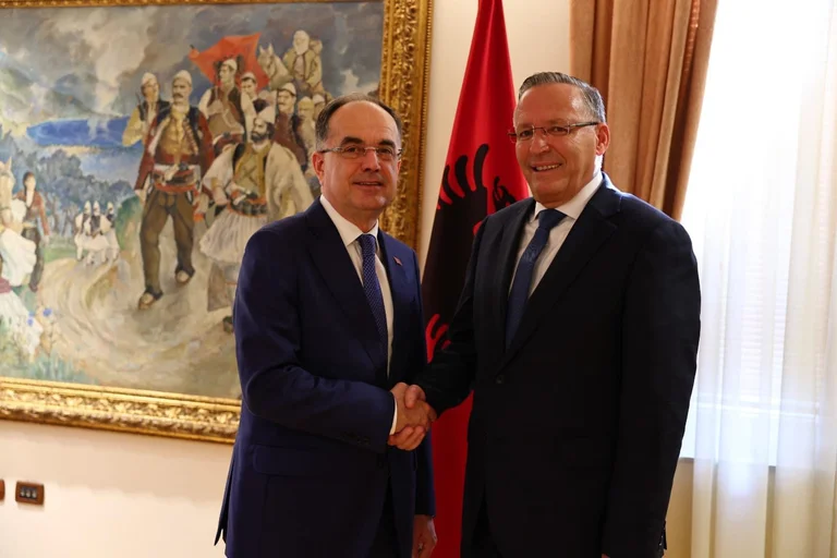 Bedri Hamza trifft sich auch mit Präsident Bajram Begaj: November ist der Monat, der die nationale Würde und Stolz erhöht
