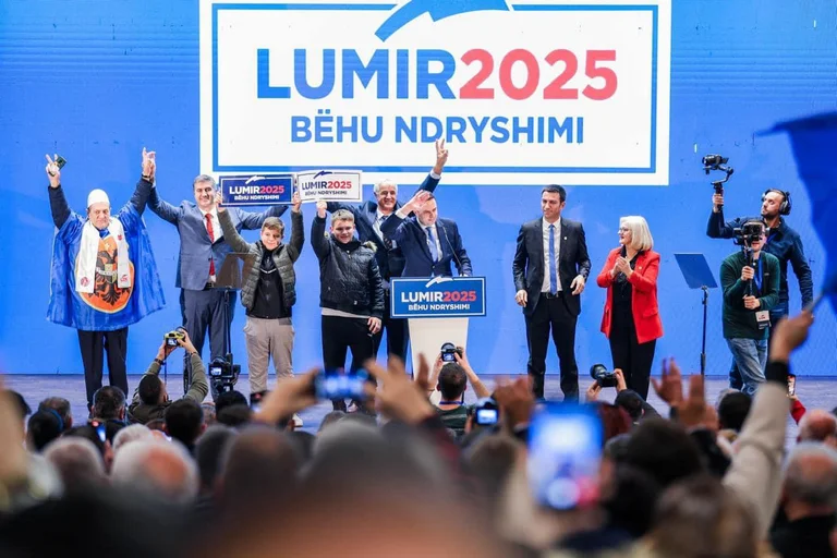 Abdixhiku présente des candidats de Suhareka pour les députés: Suhareka a parlé, nous a donné le message clair que le changement arrive