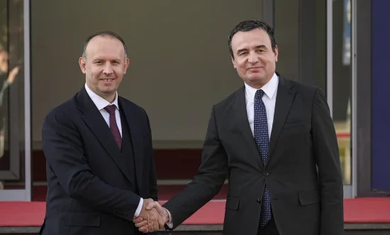 Kurti accueille le Président de l'Assemblée de Macédoine du Nord