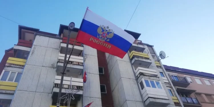 Rapport: La Russie compromet le processus de normalisation des relations entre le Kosovo et la Serbie