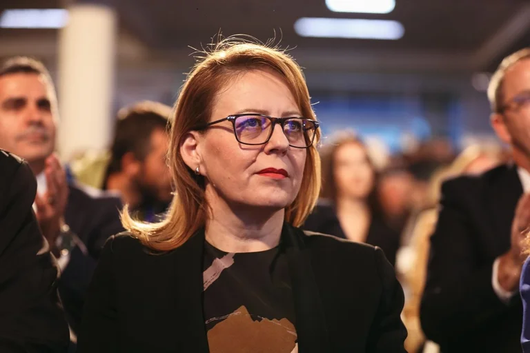 Bajrami sagt, dass 3.6 Milliarden Budget verfassungswidrig ist