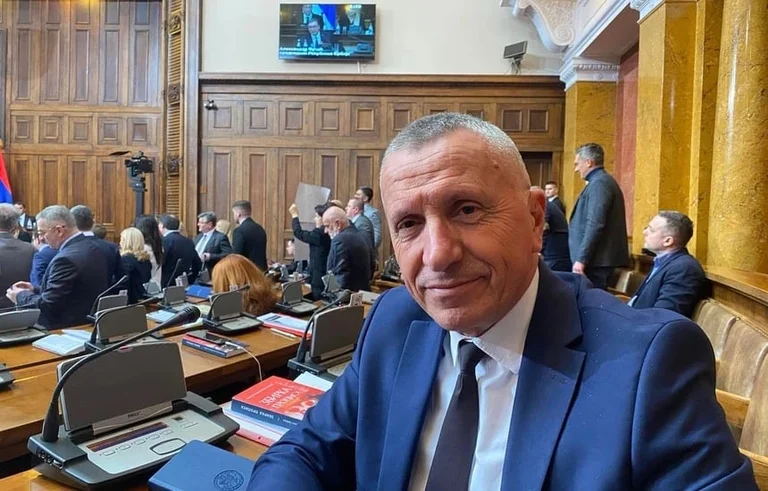 Kamberi: Serbien diskriminiert gegen das Tal Albaniens, auch mit Haushaltsabteilungen