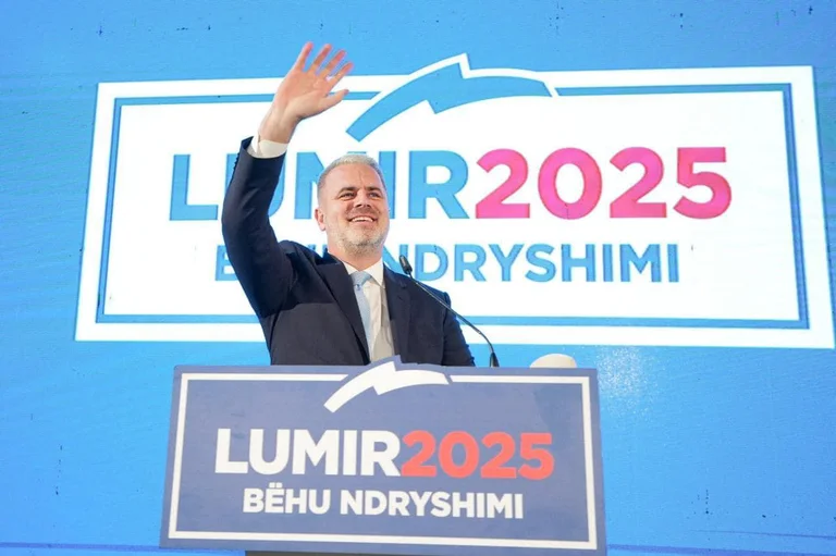 Azem: Aux côtés d'Obadiah, nous avons présenté le programme LDK et les candidats au poste de député de Ferizaj