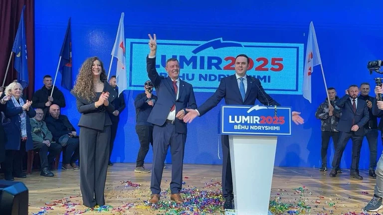 Dzafer Gashi et Linda Bektesh, candidates au Parlement LDK d'Obilqi