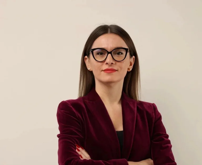 Kabashi-Ramaj per la legge del Consiglio di Sicurezza: l'inquietudine del governo per la nuova legge minerebbe la sicurezza nazionale del Kosovo