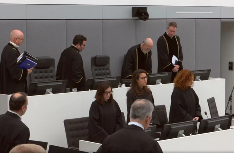 Tonight's session ends in the case of Thaci and others