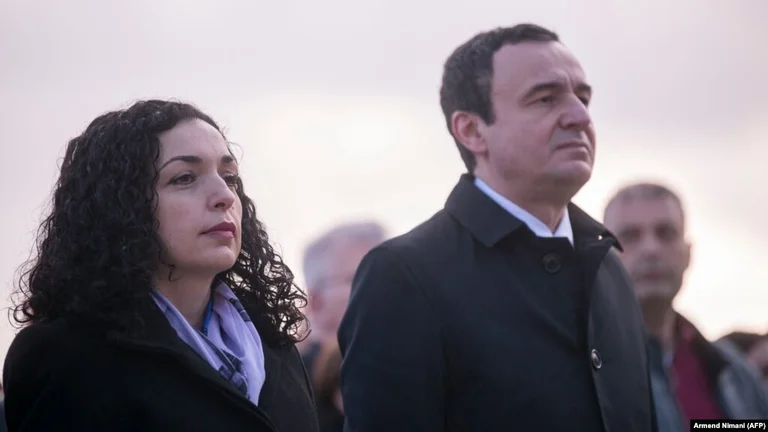 Osman se opone a Kurt, devuelve la constitución a una nueva ley, al Consejo de Seguridad.