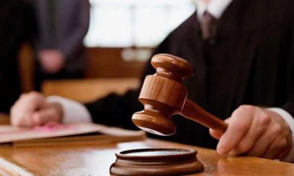 Përfituan deri 80 mijë euro duke mashtruar për kontrata të punës, ngritet aktakuzë ndaj tre personave