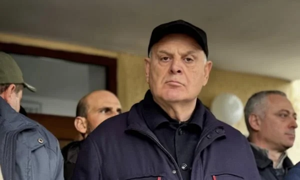 Le président d'Abkazia, Géorgie soutenu par Moscou, se dit prêt à démissionner