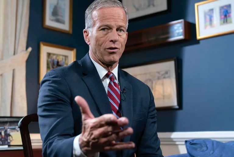 Chi è il leader del Senato Americano che è un amico di albanesi