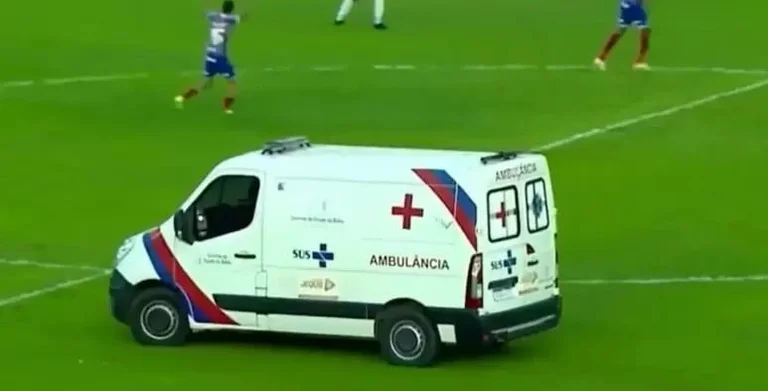 Panic in Albanian football, player falls unconscious in the field