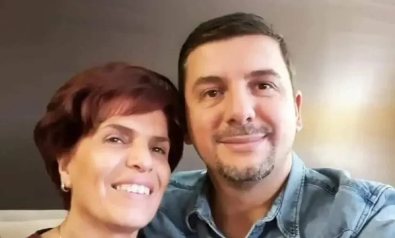 Memli Krasniqi avec des félicitations spéciales pour l'anniversaire de sa mère