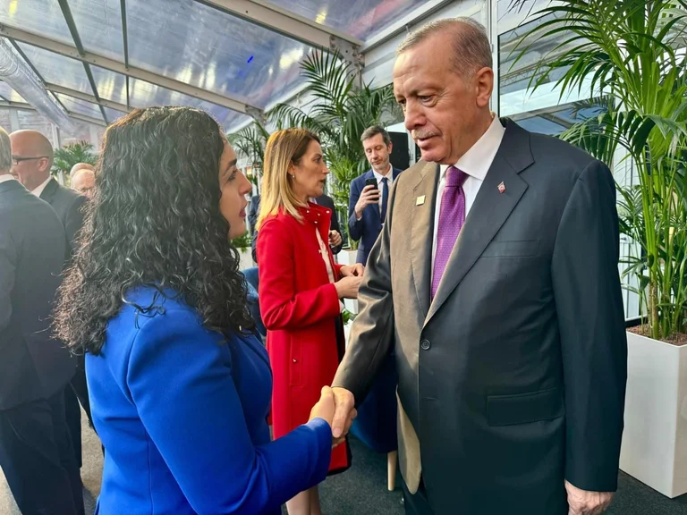 Osman rencontre Erdogan : C'est un plaisir de rencontrer le président de l'état d'ami et d'allié