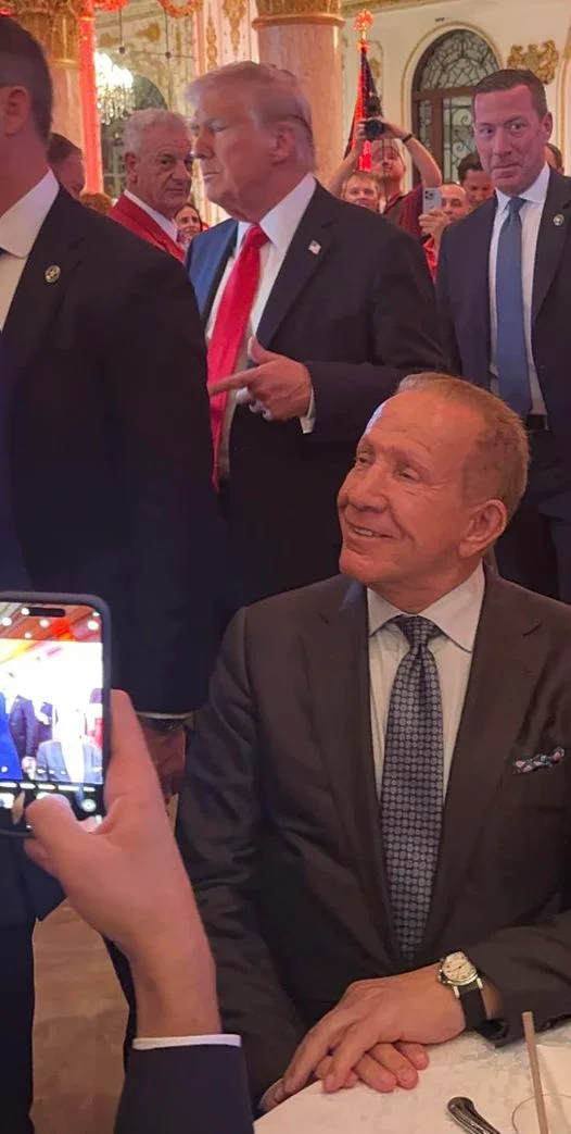 Pacolli pubblica foto con Trump: sono convinto non solo dell'America, ma il mondo andrà bene di nuovo