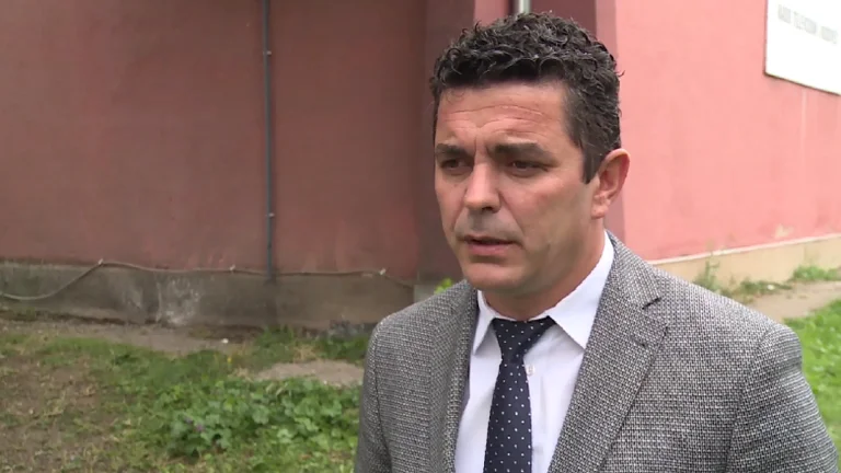 Former director of RTK: Kosovo needs educated people like Bedri Hamza, rather than matrapasia jars like Albin Kurti