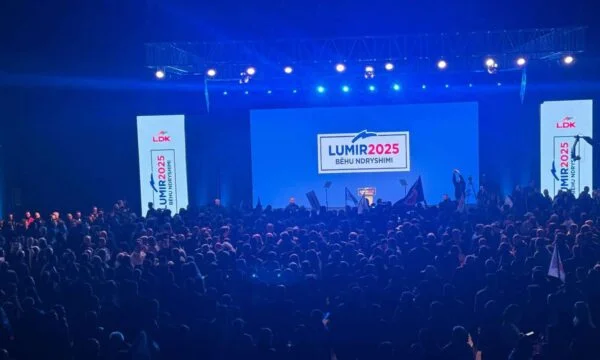 LDK lance un rassemblement de changement à Pristina