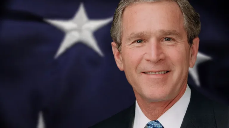 Declaración de Bush, felicita a Trump por la victoria