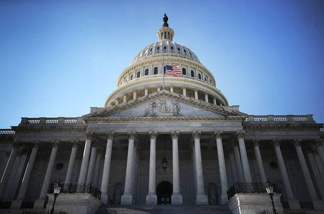 Trump republics take control of the Senate, bring down the Democrats