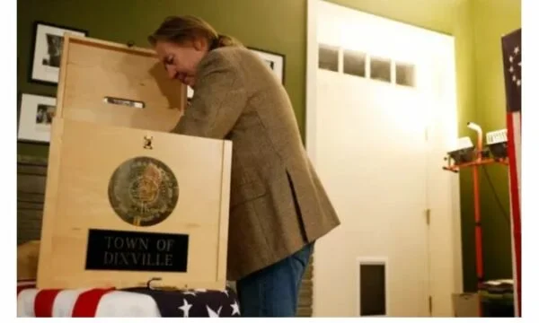 US midnight voting tradition, New Hampshire City announces first election outcome