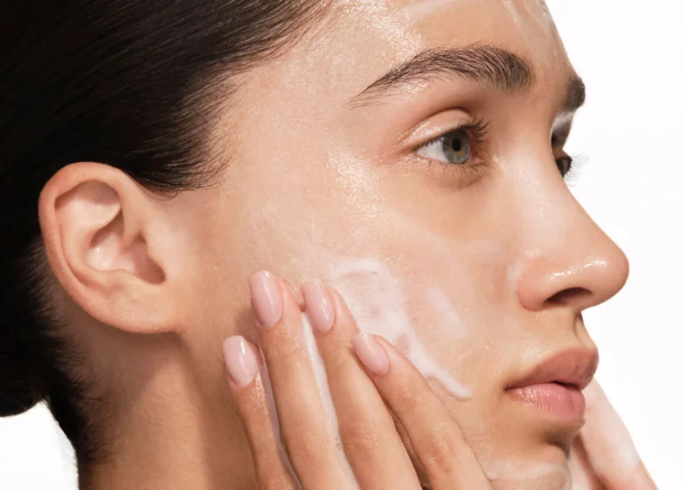 Reste loin des nettoyants antibactériens, c'est l'appel du dermatologue américain