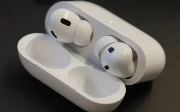 La nueva función de Apple AirPods puede ayudar a las personas con pérdida auditiva