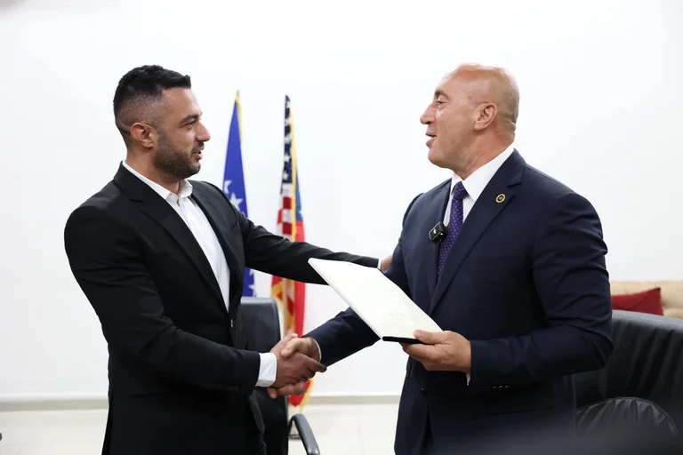 Haradinaj: Egzon Kelmendi para ser candidato de la Alianza MP