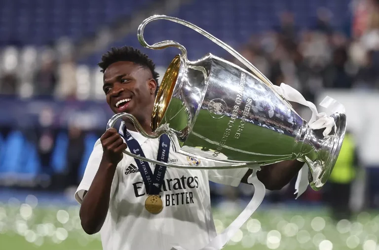 Winnitius refuse la rénovation avec Real Madrid, lancement de clubs anglais