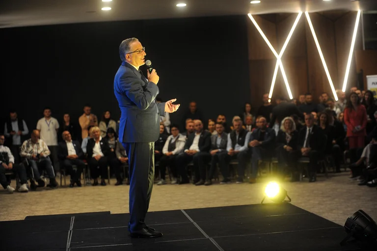 Hamza en Ferizaj: No nos atrevemos a parar, Kosovo debe avanzar