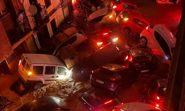 Fear - inspiring view of the flood in Spain: At least 95 dead.