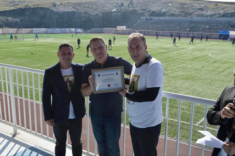 Neues Stadion Rose “Liman Gegaj” in Malisheva wird eingeweiht, Fatmir Limaj nimmt teil