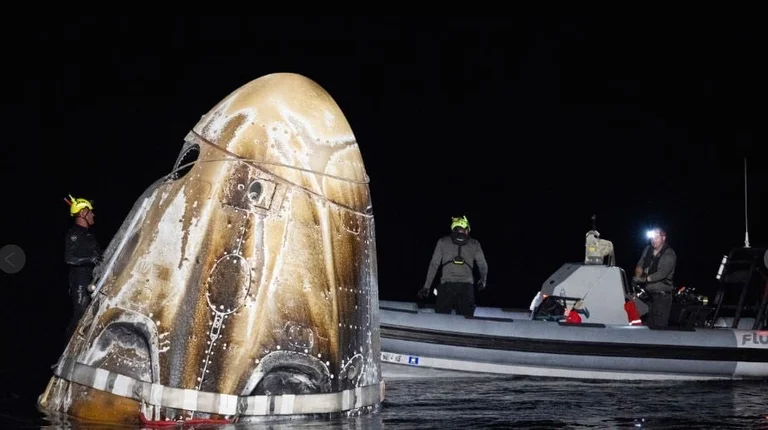 Astronaut NASA rimane in ospedale dopo il ritorno da otto mesi di permanenza nello spazio