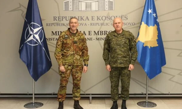 Jashar received KFOR commander at the meeting, talks on current security situation in the country