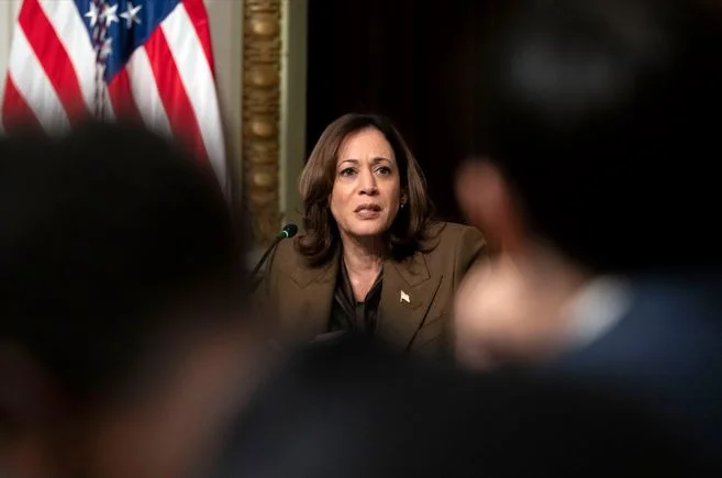 À un mois des élections présidentielles américaines, Harris continue de diriger les sondages