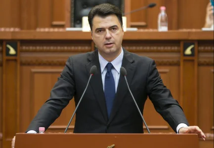 Lulzim Basha apoya el arresto de Ilir Meta: Las costillas del Triángulo de las Bermudas están cayendo