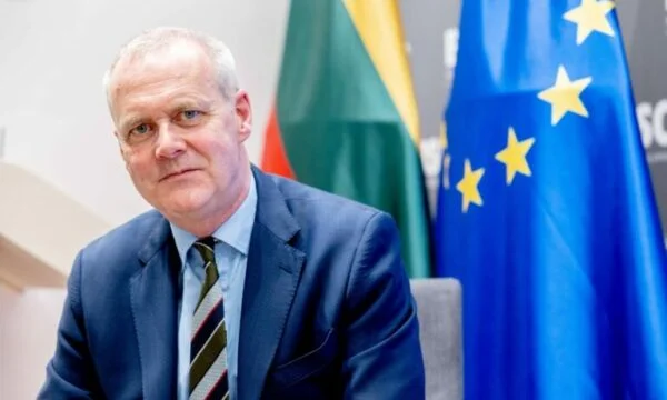 No creo que estemos en condiciones de hablar de la OTAN de Kosovo